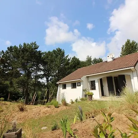 Vila Annonce Professionnelle. Jolie Maison De 4 Avec Jardin A Proximite De La Mer.