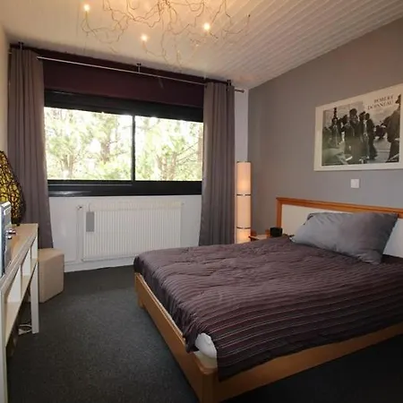 Annonce Professionnelle. Jolie Maison De 4 Avec Jardin A Proximite De La Mer. *